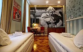 Stare Kino Cinema Residence